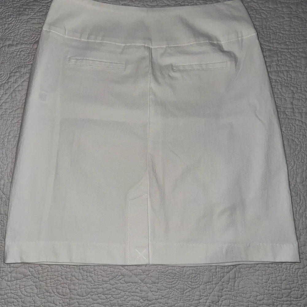 NWT Lulu-B Women’s White 4-Pocket Pull On Stretch Summer Skirt With Shorts Sz 4 - Picture 4 of 11